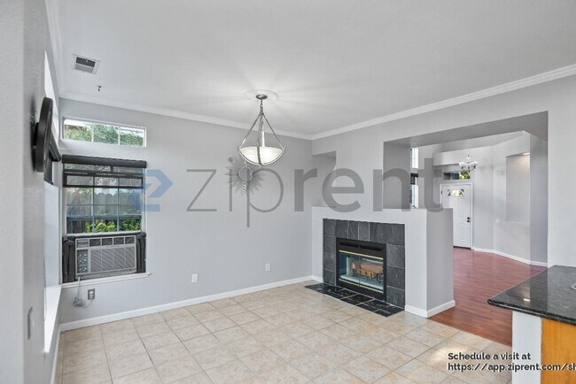 Building Photo - 281 Scotts Valley