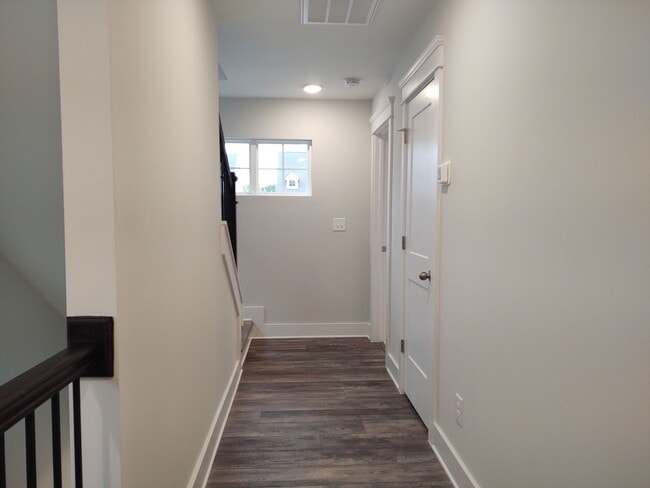 Building Photo - Beautiful Home located in the McKee Grove ...
