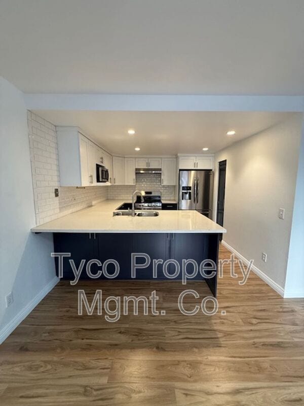 Building Photo - 1720 Melrose Ave