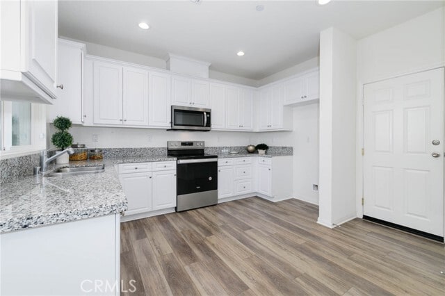 Building Photo - 16050 Aventurine Ln