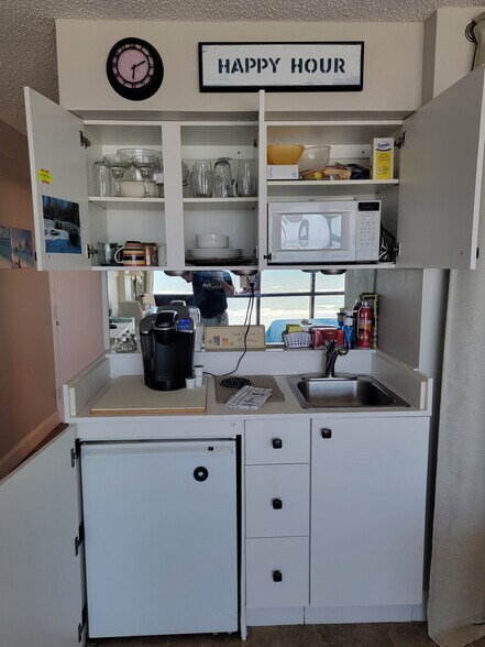 Building Photo - 1909 S Atlantic Ave