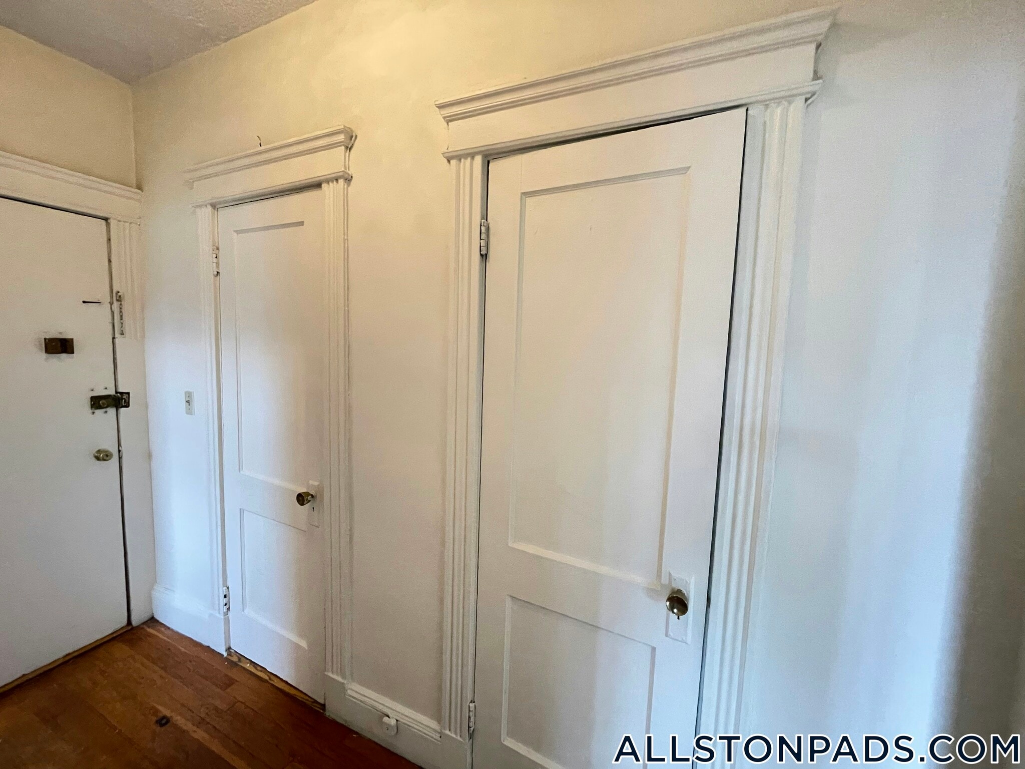 Building Photo - 1148 Commonwealth Ave