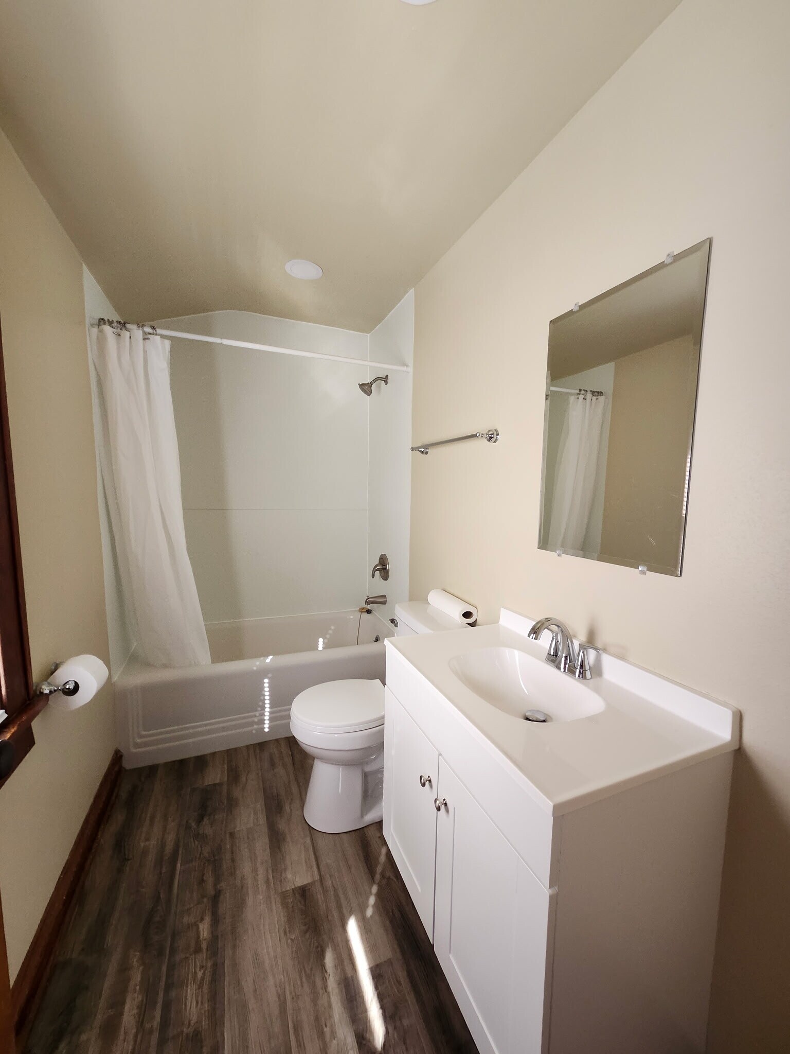 Building Photo - 5923 N 38th St