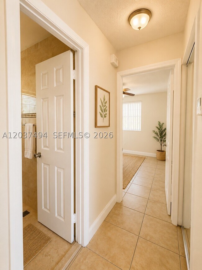 Building Photo - 2812 NW 55th Ave