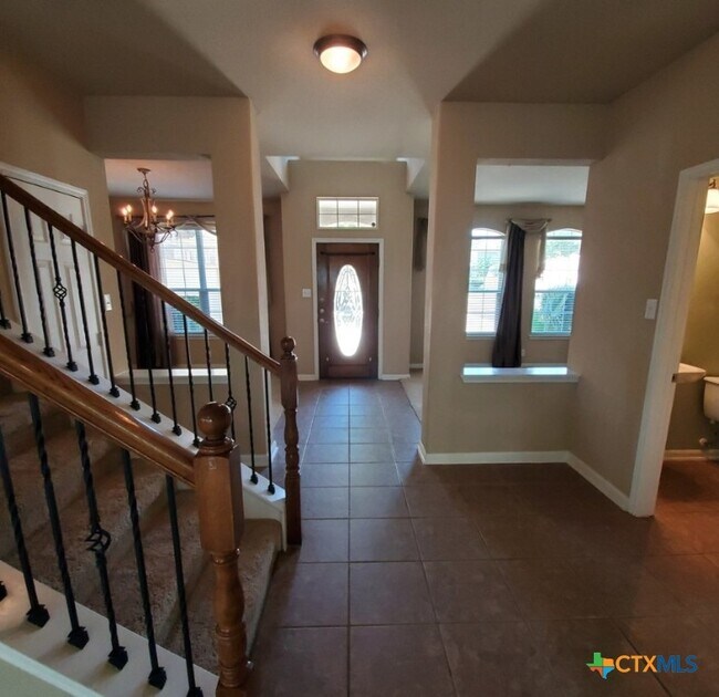 Building Photo - 310 Royal Troon Dr