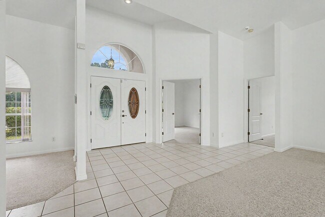 Building Photo - 20811 SW 81st Loop