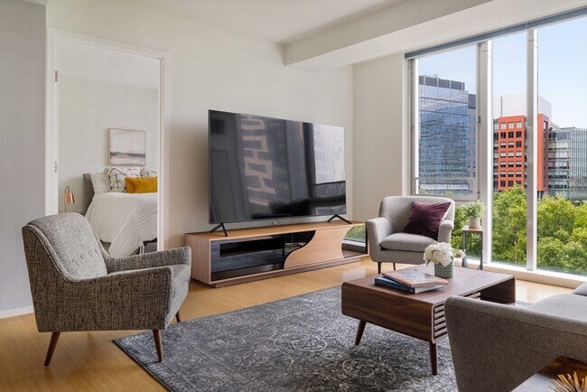 Building Photo - 2 Earhart St