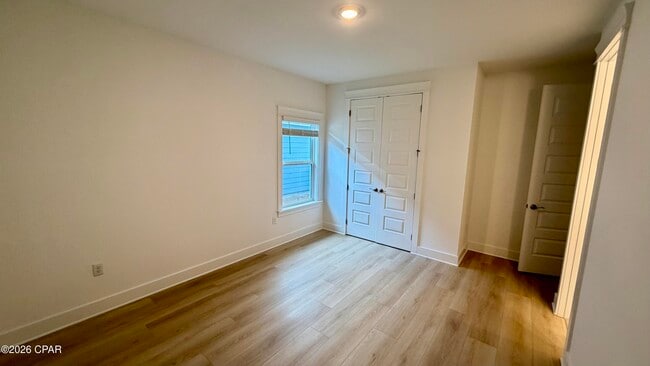 Building Photo - 938 Crystal Byu Blvd