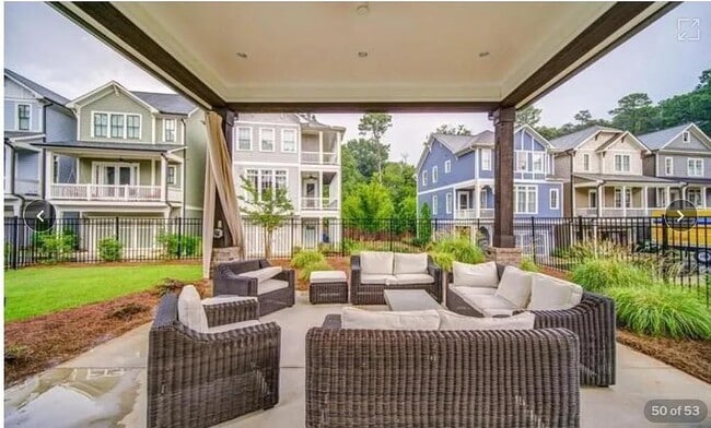 Building Photo - 830 Grove Bnd