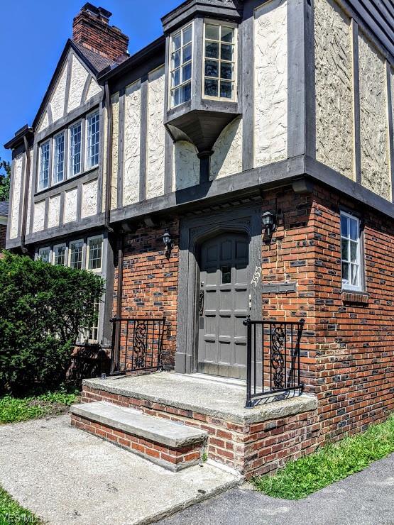 Building Photo - 3553 Ingleside Rd