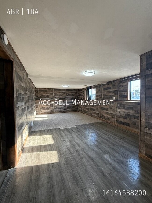 Building Photo - 5227 Rich St