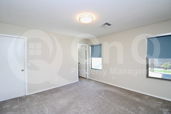 Building Photo - 3033 W Blue Sky Dr