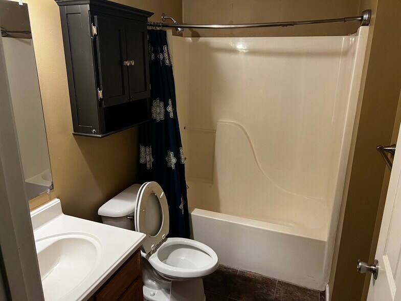 Bathroom #1 - 2524 N Armstrong St