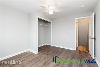 Building Photo - 2 br, 2 bath House - 3420 Leverton Ave