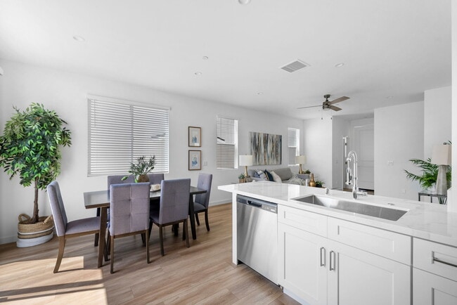 Building Photo - 9039 Meghan Ct