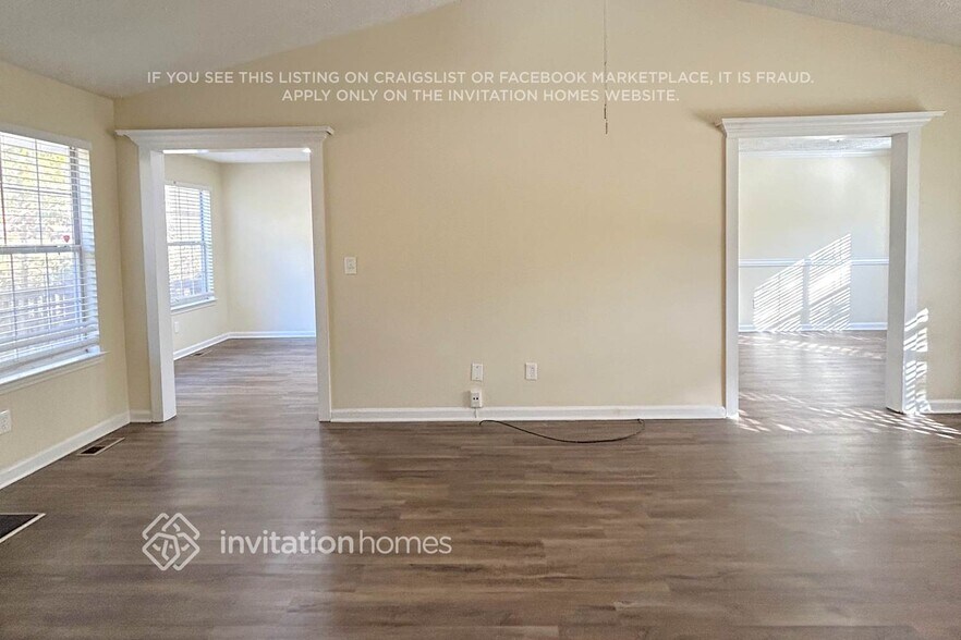 Building Photo - 116 Lovejoy Cir