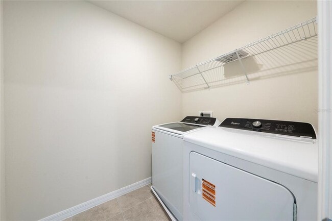 Building Photo - 6397 Breeze Filled Ln