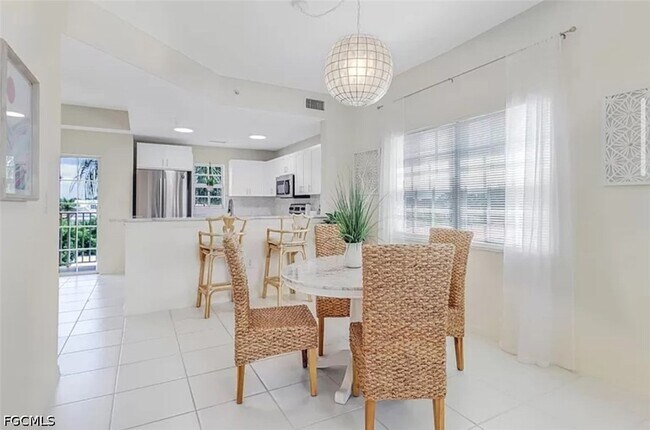 Building Photo - 4450 Botanical Pl Cir