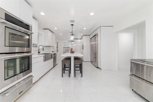 Building Photo - 15214 La Mancha Dr