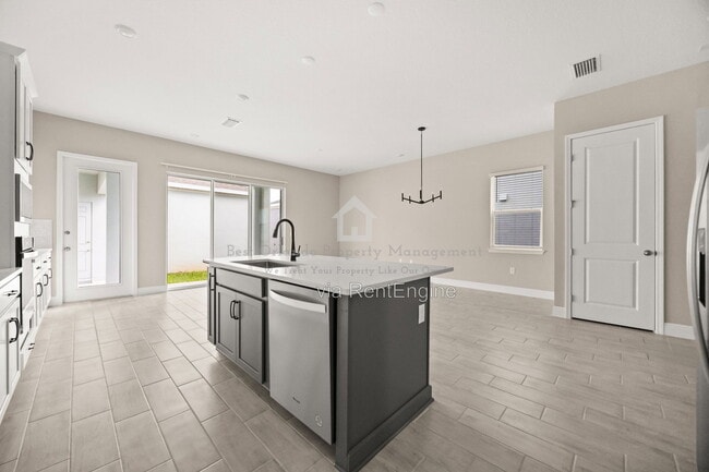 Building Photo - 16848 Hamlin Vis Aly