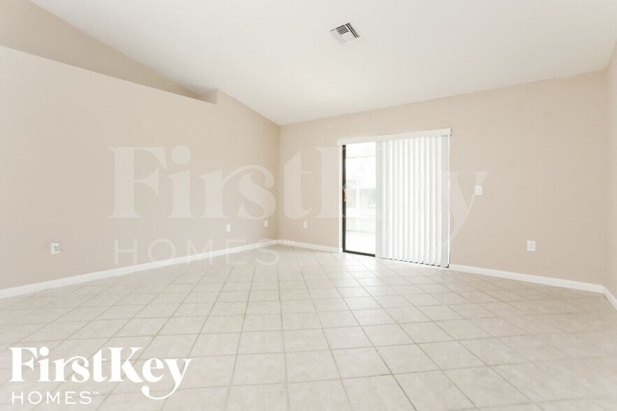 Building Photo - 2507 Cherry Blossom Ct