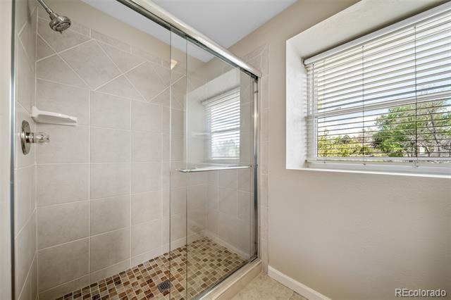 Building Photo - 6521 S Pontiac Ct