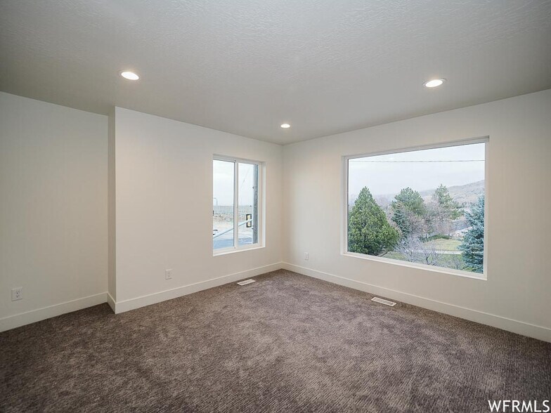 Guest bedroom - 3510 E 3800 S