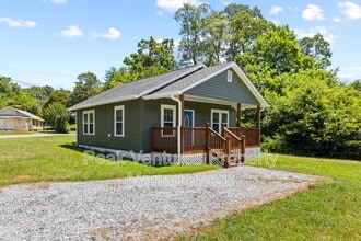 Building Photo - 704 Fairfax St