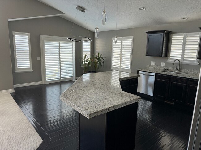 Building Photo - 6288 Peten Way S
