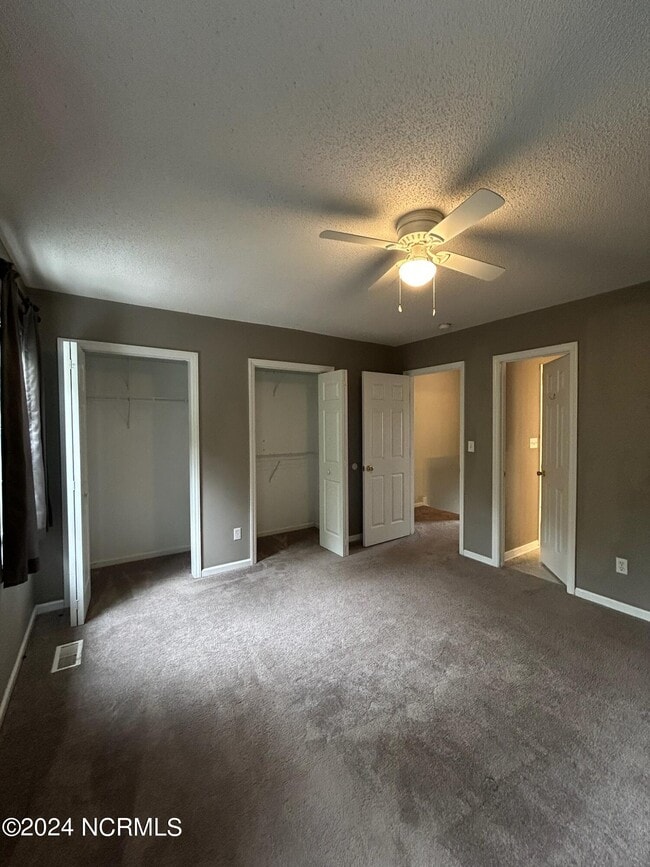 Building Photo - 3827 Sterling Pointe Dr