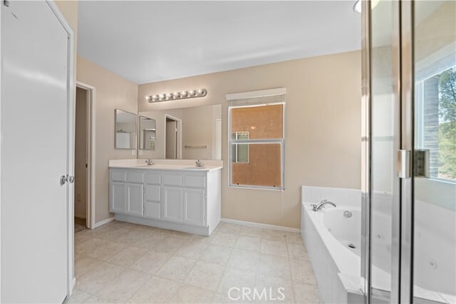 Building Photo - 32057 Meadow Wood Ln