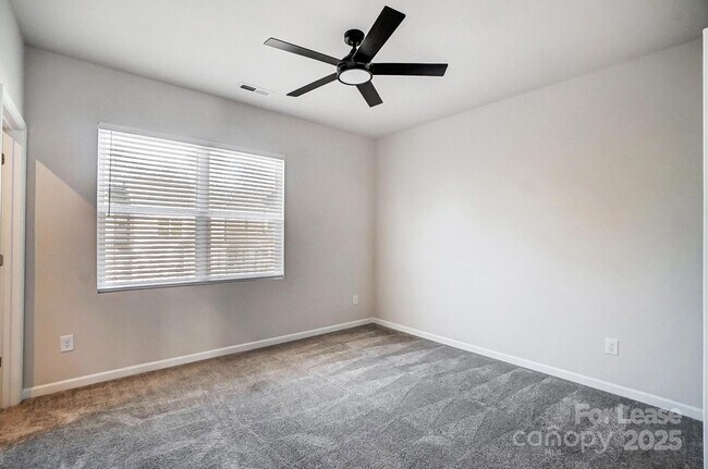 Building Photo - 7014 Fairmile Run