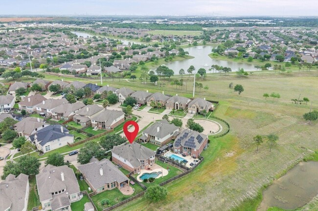 Building Photo - 13402 Great Creek Dr