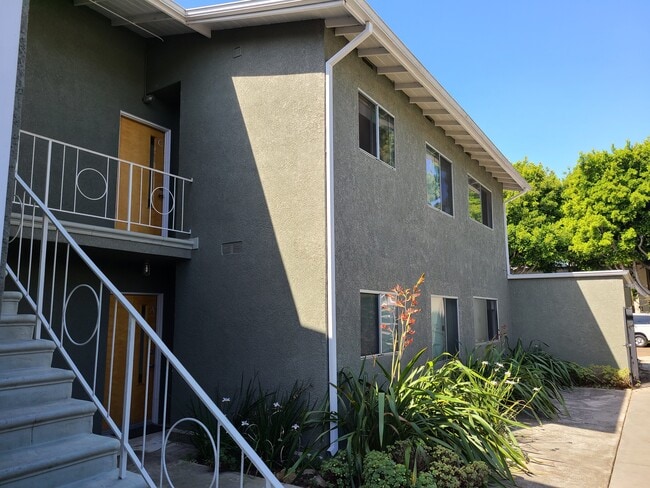 Building Photo - 3412 Helms Ave