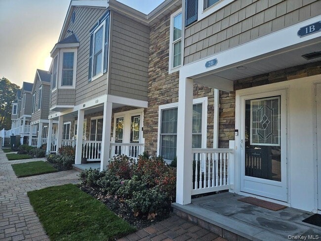 Building Photo - 116 Smithtown Blvd