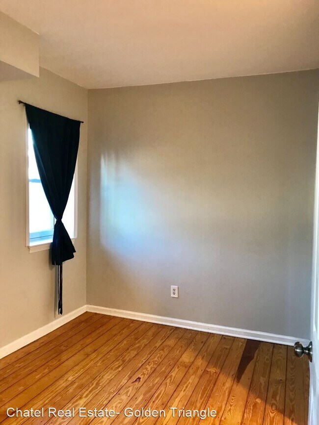 Building Photo - 1 br, 1 bath House - 1939 17th Street, NW #1