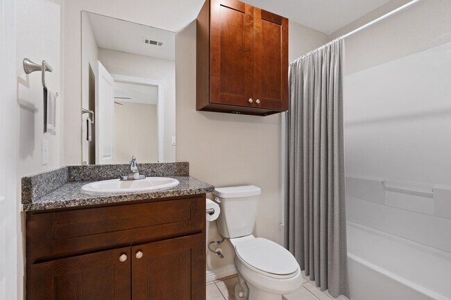Building Photo - 119 S Bend Ct