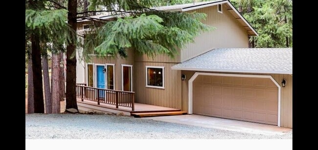 Primary Photo - 18111 N Meadow Dr