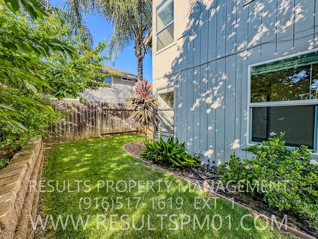 Building Photo - 4 Bedroom Rocklin Beauty. Pet Friendly