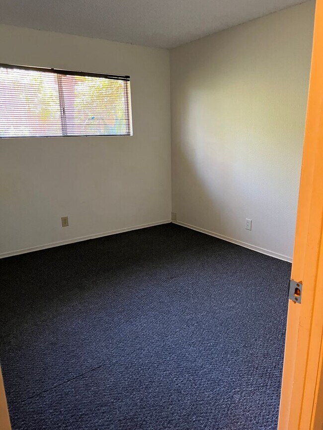 Building Photo - 412 Kinaole Cir
