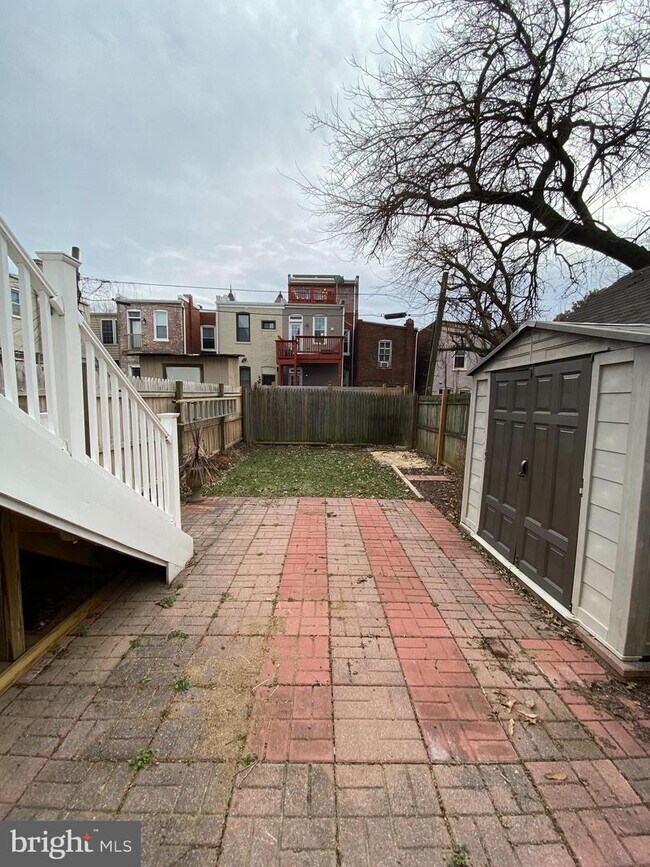 Building Photo - 19 T St NE