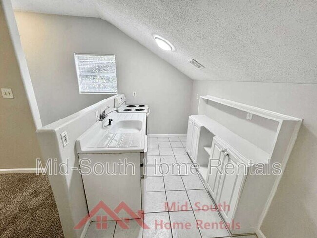 Building Photo - 3569 Douglass Ave
