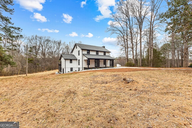 Building Photo - 260 Sandy Lake Cir
