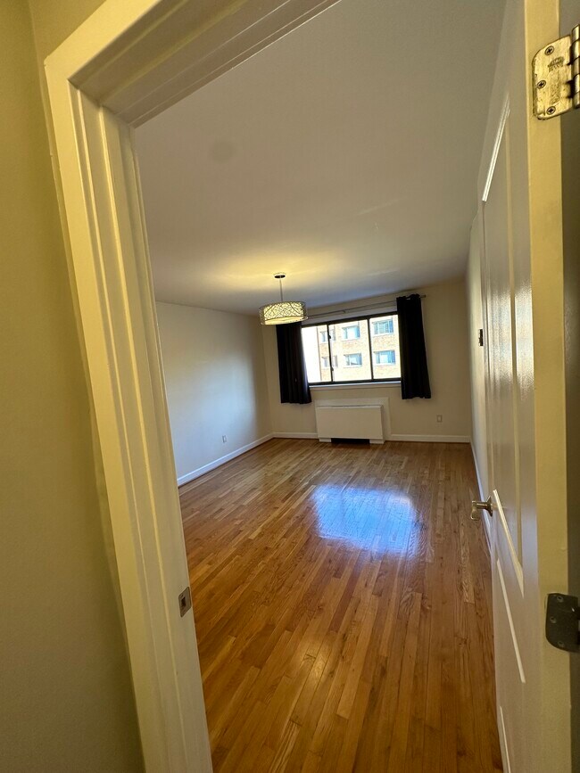 Building Photo - 2725 39th St NW