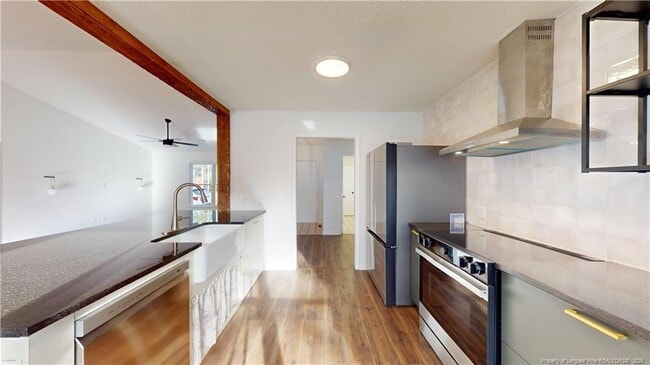 Building Photo - 1245 Monticello Dr