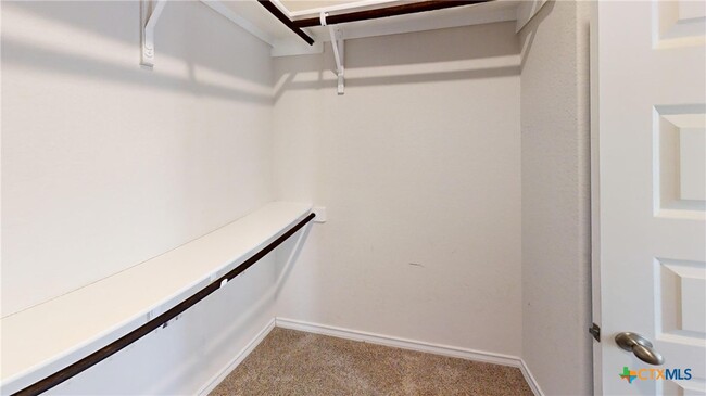 Building Photo - 602 Steele Shallows