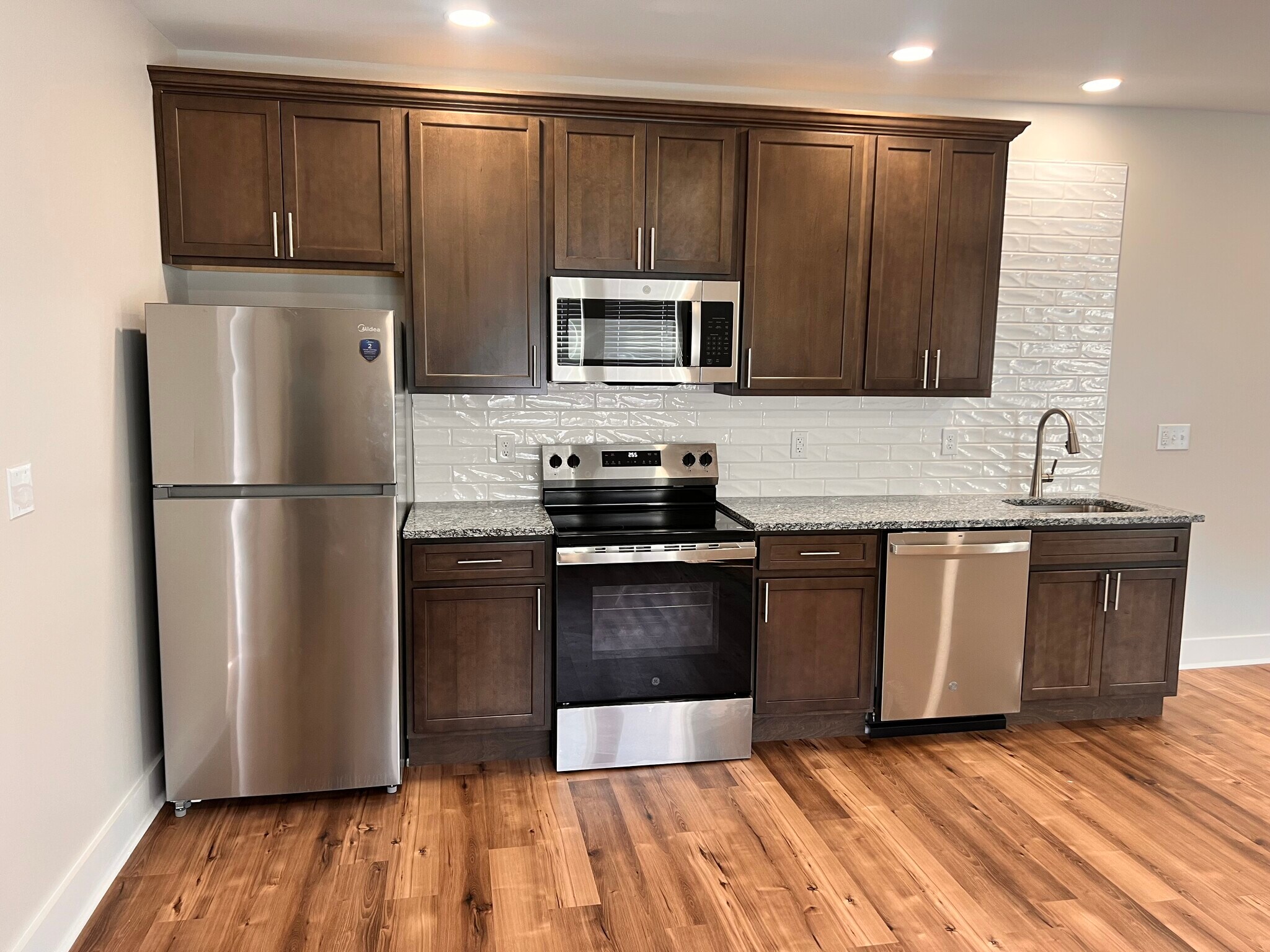 Building Photo - 8 Philadelphia Ave