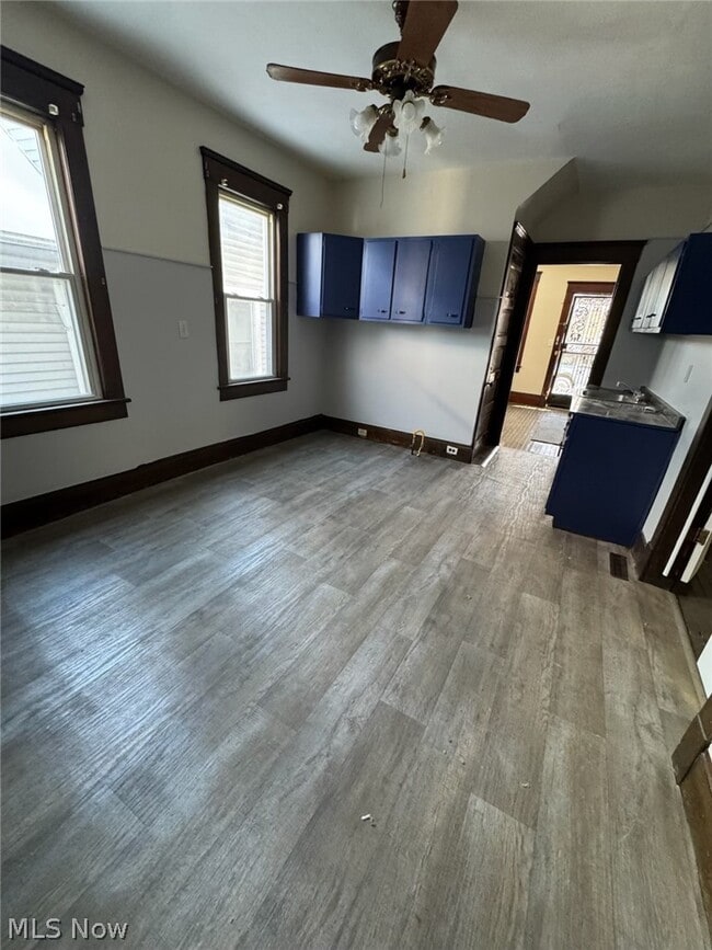 Building Photo - 3802 E 55th St