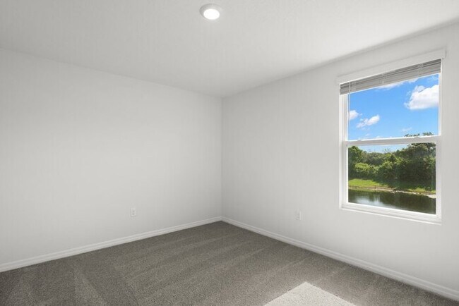Building Photo - LIKE NEW Home for Rent in Ridgewood!