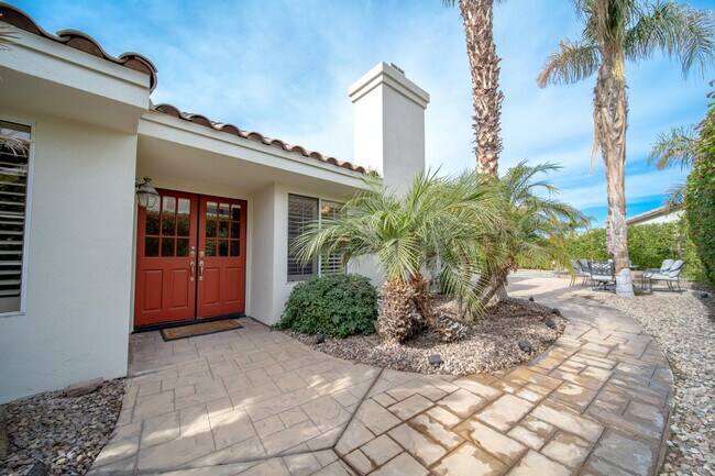 Building Photo - 43512 Via Magellan Dr